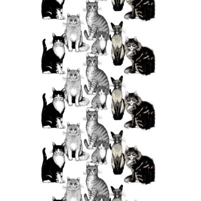 Wzór zasłony w koty KITTIES z malowanymi siedzącymi małymi i dużymi kotkami. Wzór zasłony w brązowe i czarne koty na białym tle