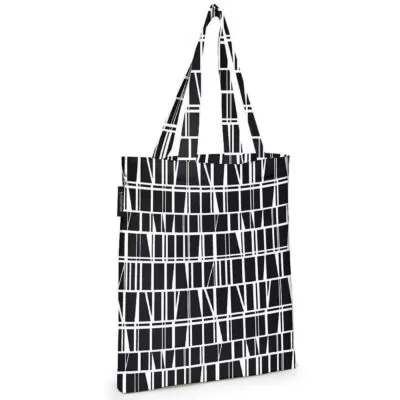 Torba bawełniana na ramię CORONNA. Przybliżony widok całej torby bawełnianej czarnej z białym nowoczesnym geometrycznym nadrukiem. Skandynawski design